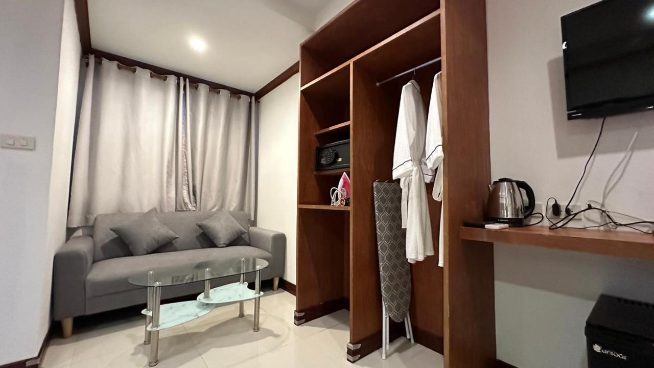 Cozy Residence Patong Exterior photo