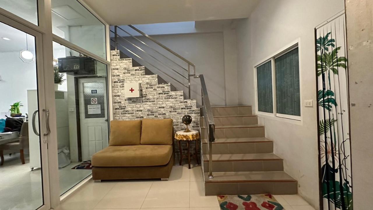 Cozy Residence Patong Exterior photo